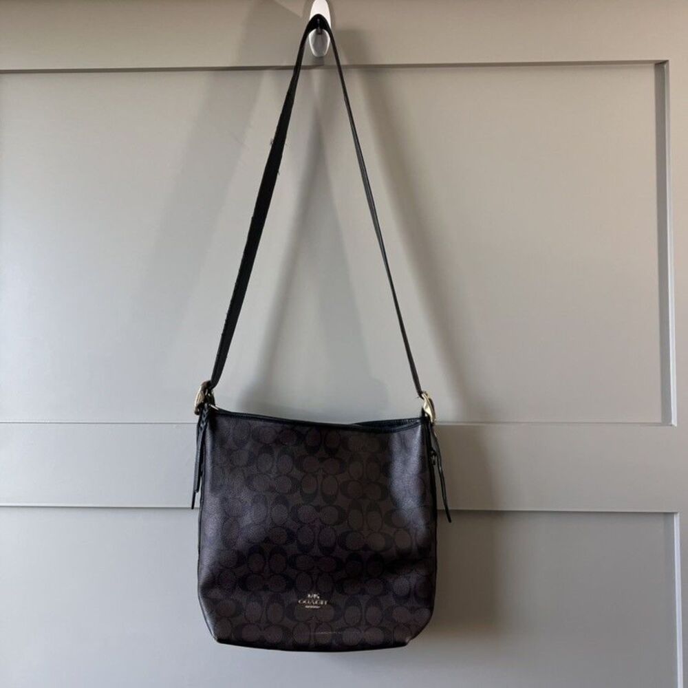 Elegant Black Coach Women's Bag